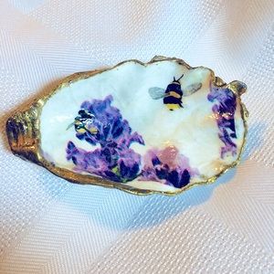 Oyster shell trinket /jewelry dish